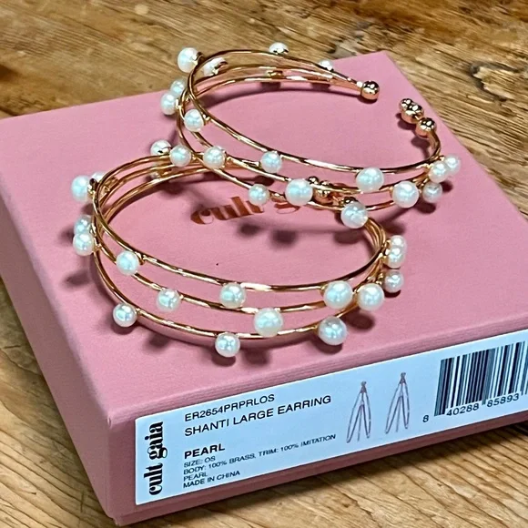 🌺🎉HP🎉🌺 NWT Cult Gaia Shanti Large Pearl Earrings - Picture 2 of 16